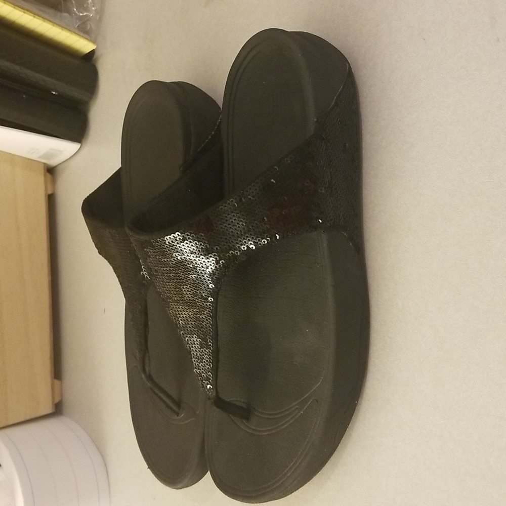 Black Sequin Fitflop